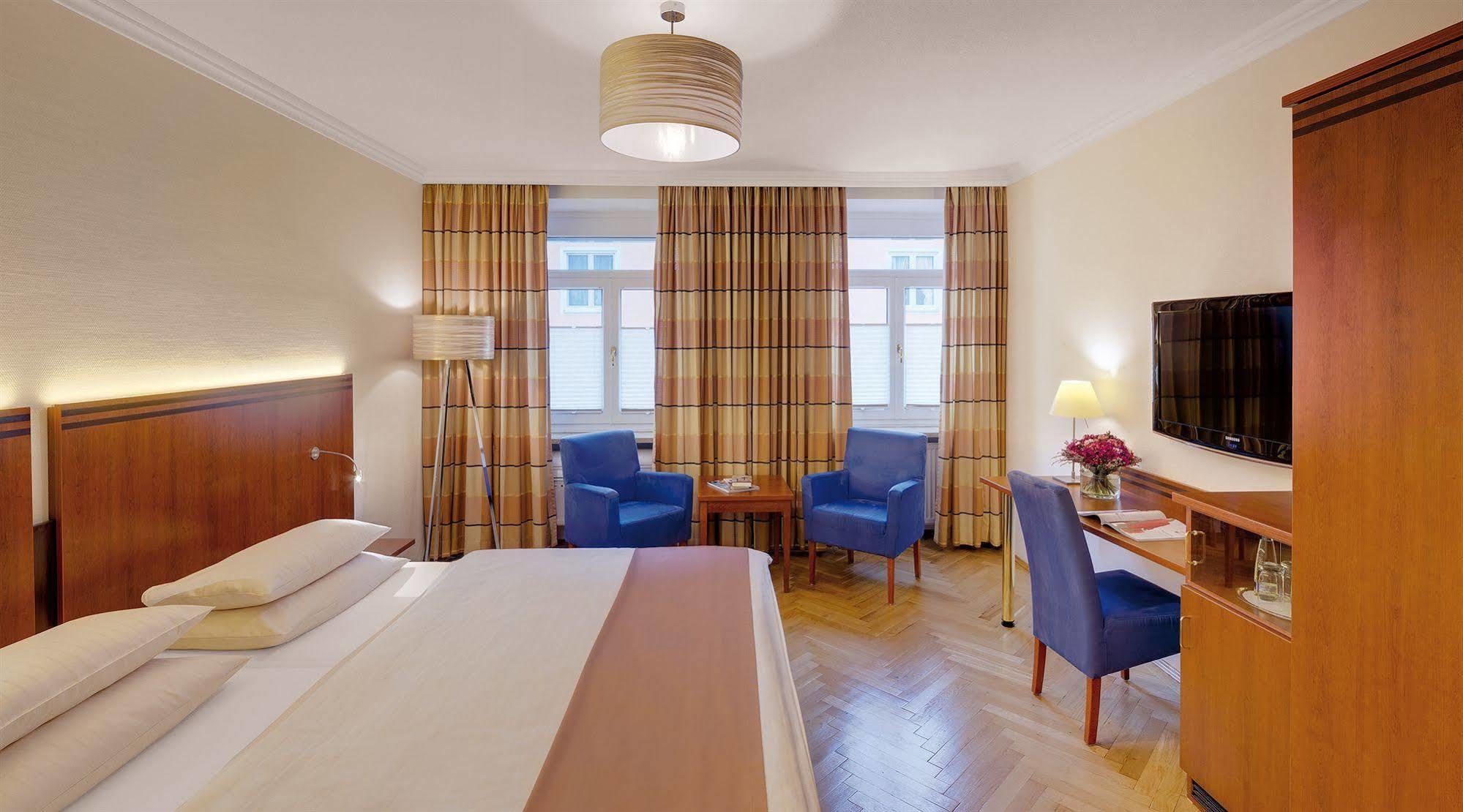 Hotel Alpen