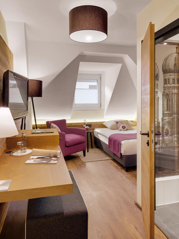 Alpen Hotel München