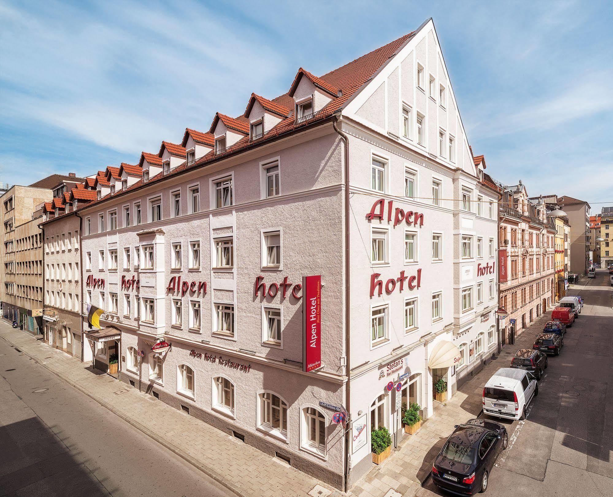 Hotel Alpen 4*
